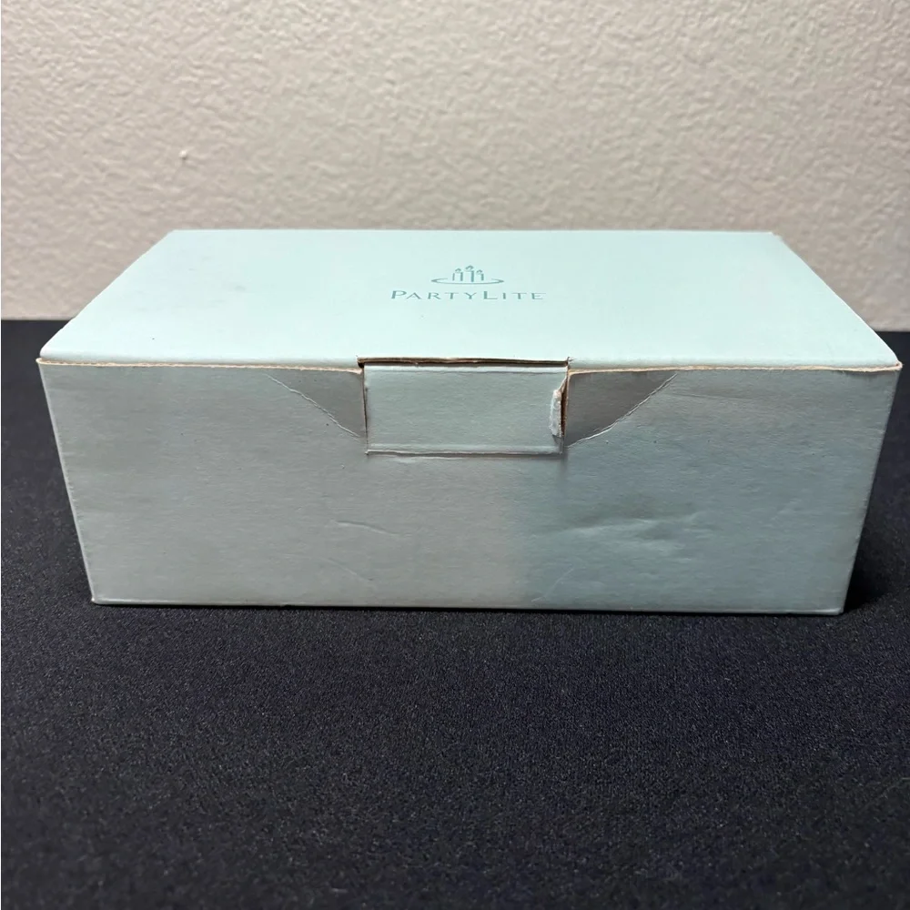 PartyLite elegant frosted